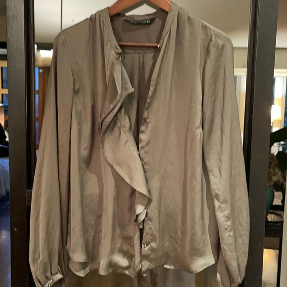 Zara olive silk blouse with riddle detail size L - Picture 1 of 2